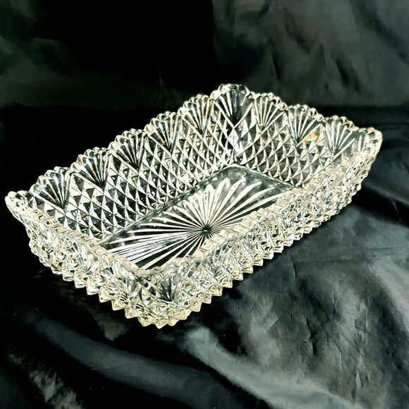 Vintage Cut Glass Strawberry Diamond Fan Pattern Rectangular Serving Dish - Picture 3 of 5